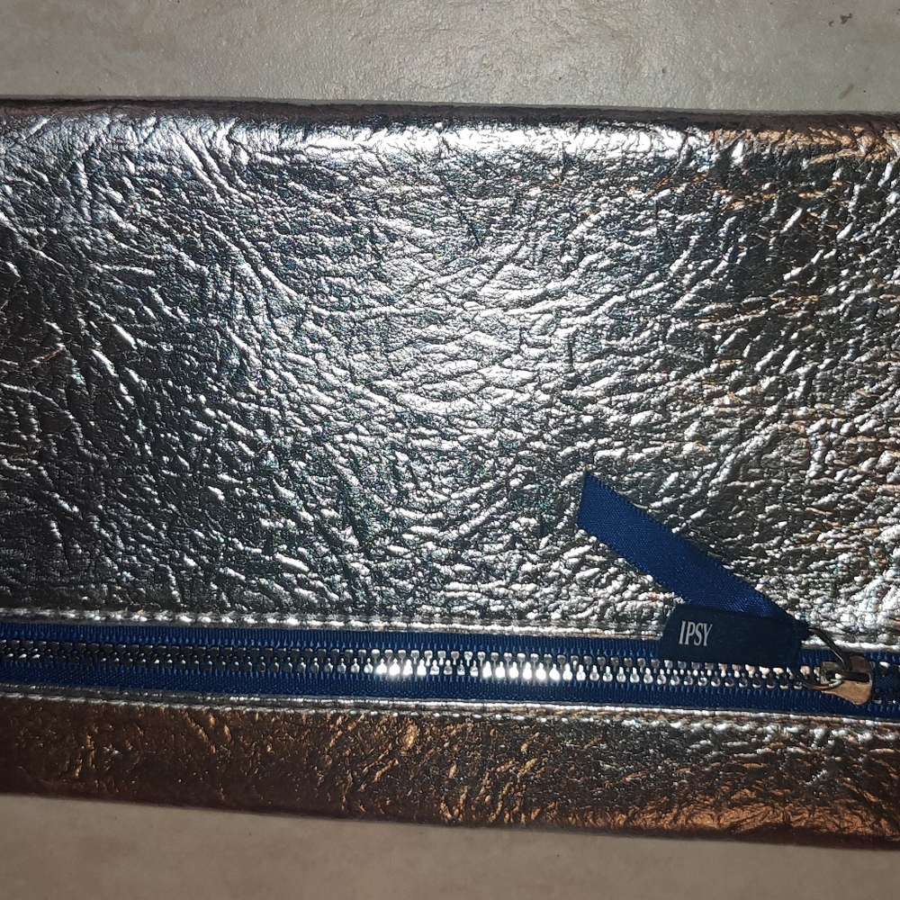 Ipsy plus bags